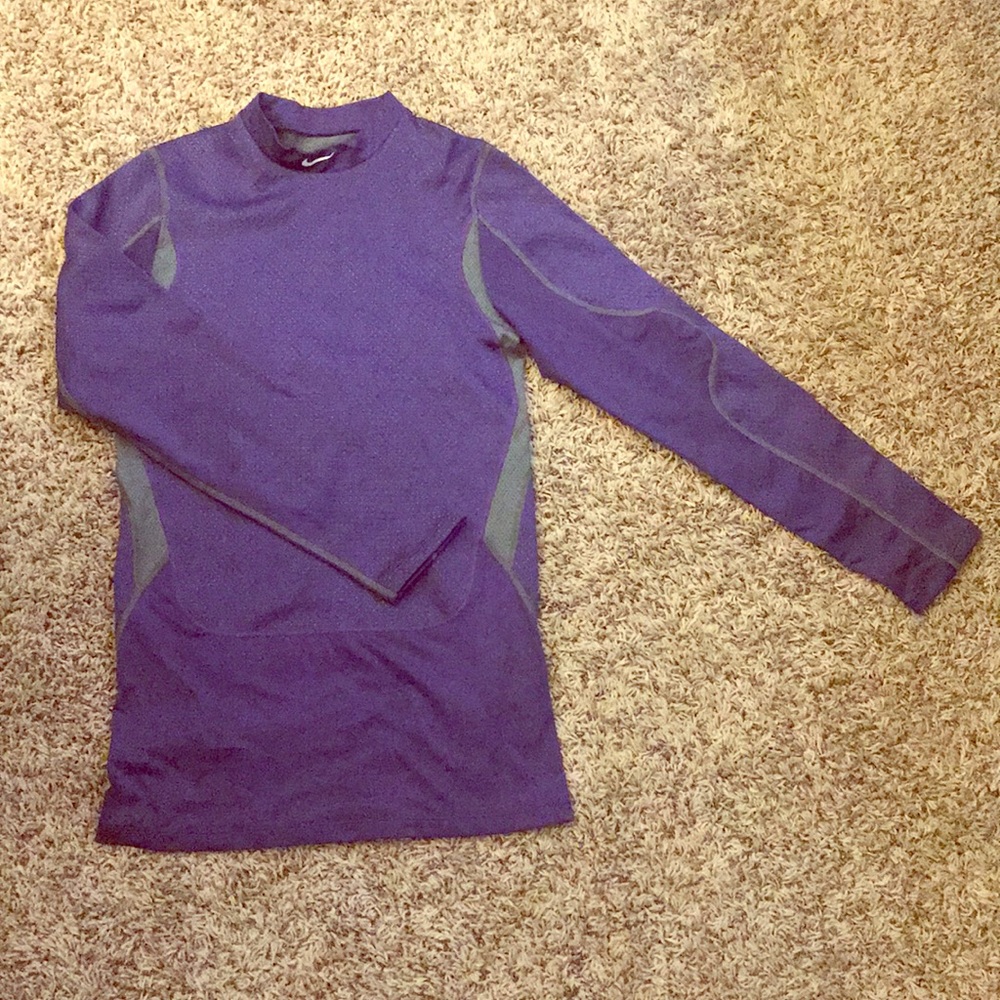 Nike combat top